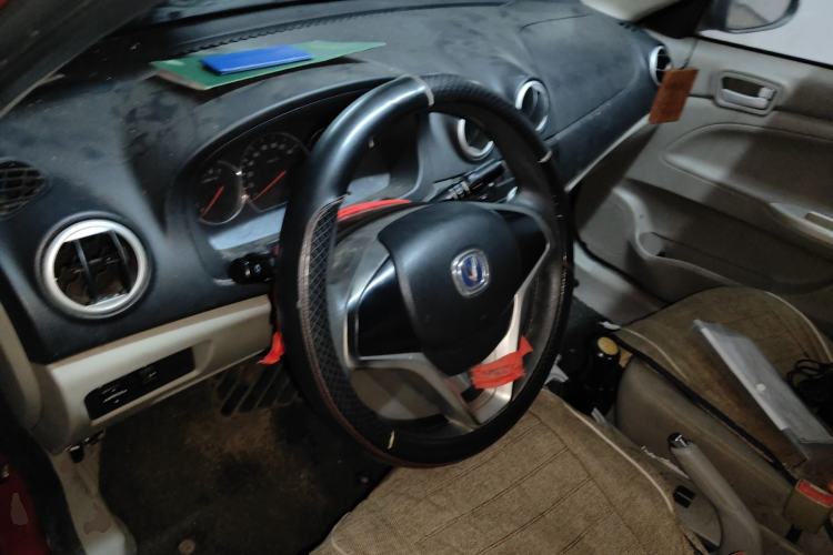 Used CHANGAN Alsvin V3 2012 1.3L Manual Comfort Version China IV Standard Steering Wheel