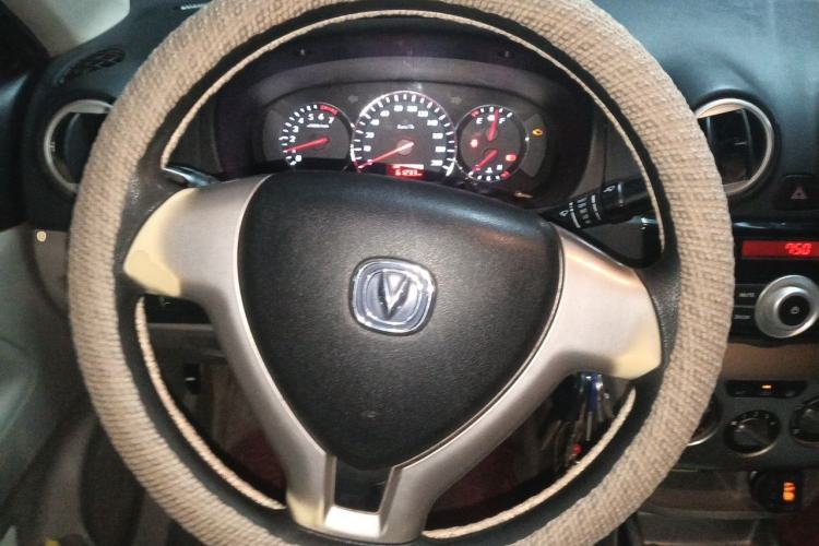 Used CHANGAN Alsvin V3 2012 1.3L Manual Comfort Version China IV Standard Steering Wheel