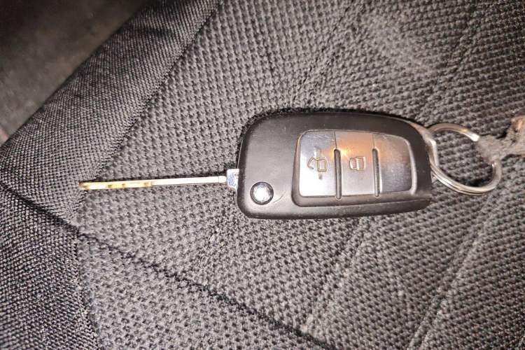 Used CHANGAN Alsvin V3 2012 1.3L Manual Luxury Version China IV Standard Vehicle Key