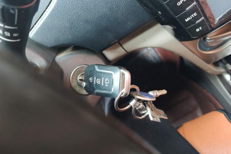 Used CHANGAN Alsvin V3 2012 1.3L Manual Comfort Version China IV Standard Vehicle Key