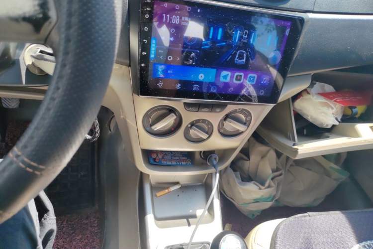Used CHANGAN Alsvin V3 2012 1.3L Manual Comfort Version China IV Standard Audio And AC Panel