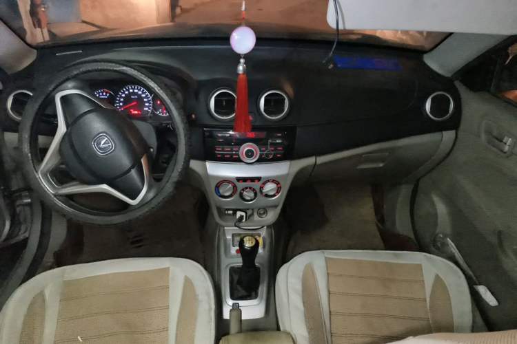 Used CHANGAN Alsvin V3 2012 1.3L Manual Standard Edition Center Console