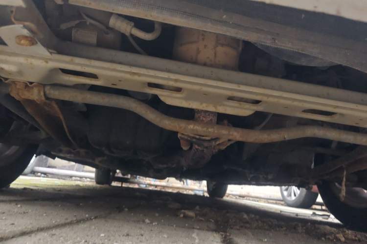Used CHANGAN Alsvin V3 2012 1.3L Manual Comfort Version China IV Standard Chassis Front