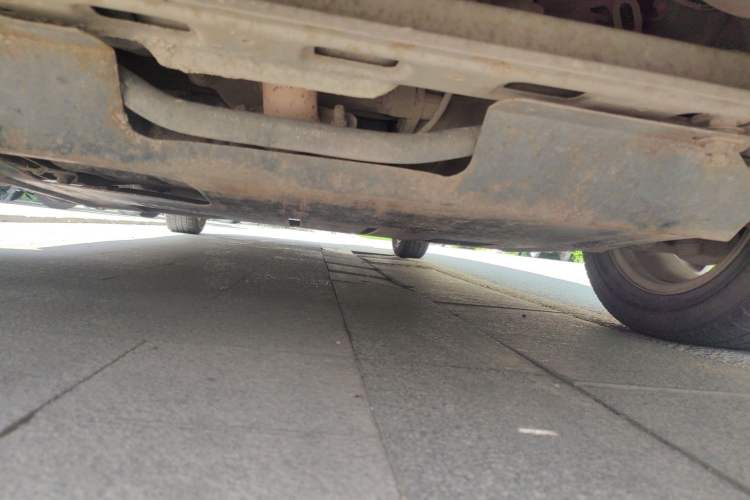 Used CHANGAN Alsvin V3 2012 1.3L Manual Comfort Version China IV Standard Chassis Front