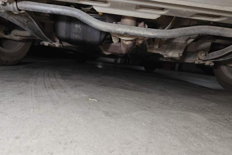 Used CHANGAN Alsvin V3 2012 1.3L Manual Comfort Version China IV Standard Chassis Front