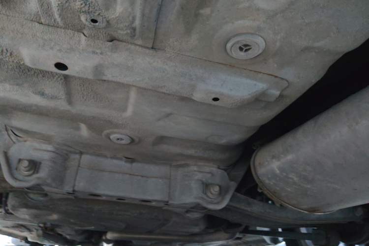 Used CHANGAN Alsvin V3 2012 1.3L Manual Comfort Version China V Standard Chassis Rear
