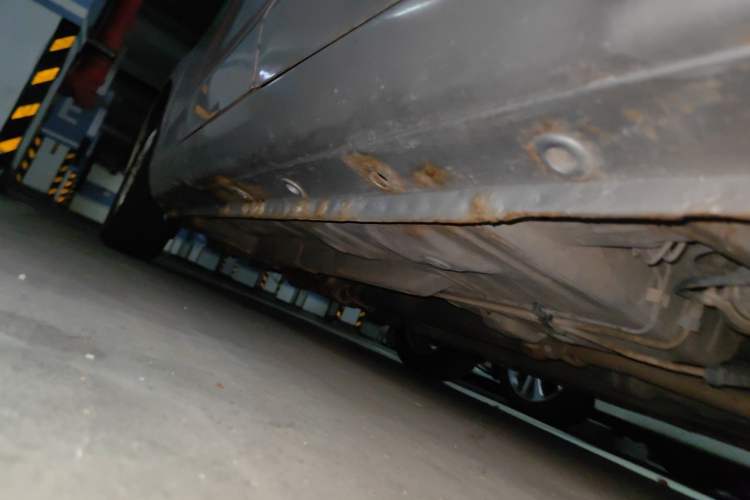 Used CHANGAN Alsvin V3 2012 1.3L Manual Comfort Version China IV Standard Chassis Rear Left