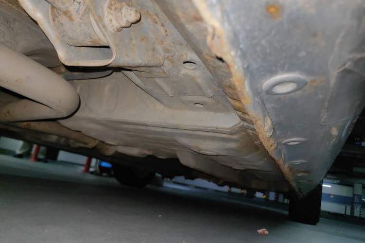 Used CHANGAN Alsvin V3 2012 1.3L Manual Comfort Version China IV Standard Chassis Rear Right