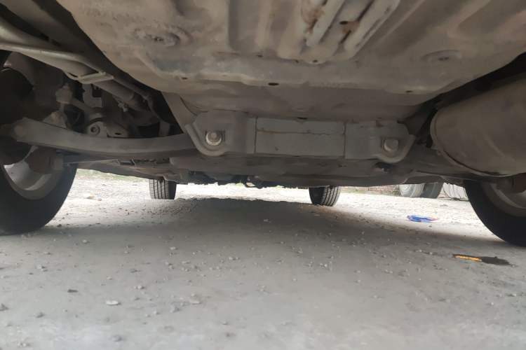Used CHANGAN Alsvin V3 2012 1.3L Manual Comfort Version China IV Standard Chassis Rear