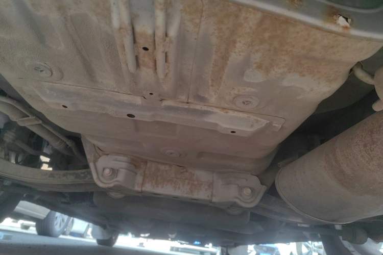 Used CHANGAN Alsvin V3 2012 1.3L Manual Comfort Version China IV Standard Chassis Rear