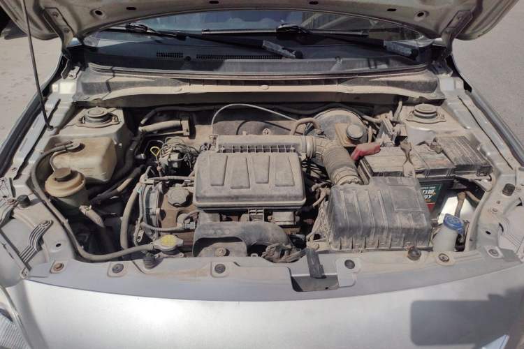 Used CHANGAN Alsvin V3 2012 1.3L Manual Comfort Version China IV Standard Engine Bay