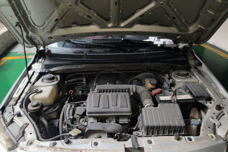 Used CHANGAN Alsvin V3 2012 1.3L Manual Standard Edition Engine Bay