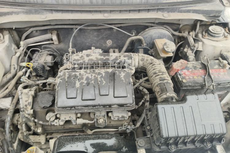 Used CHANGAN Alsvin V3 2012 1.3L Manual Luxury Version China IV Standard Engine Bay