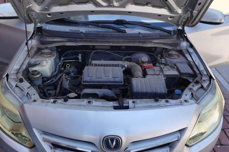 Used CHANGAN Alsvin V3 2012 1.3L Manual Comfort Version China IV Standard Engine Bay