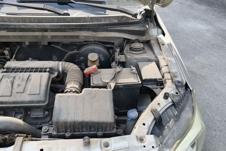 Used CHANGAN Alsvin V3 2012 1.3L Manual Comfort Version China IV Standard Engine Bay Left