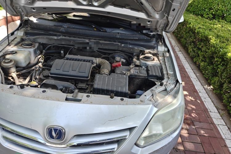 Used CHANGAN Alsvin V3 2012 1.3L Manual Comfort Version China IV Standard Engine Bay Left