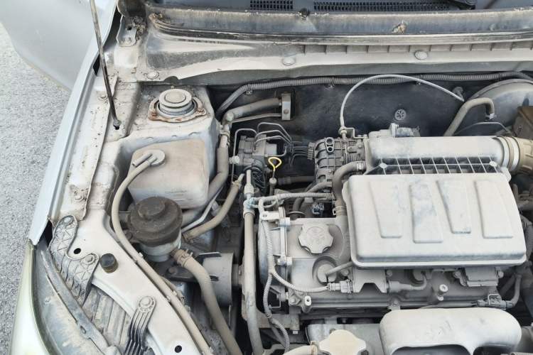 Used CHANGAN Alsvin V3 2012 1.3L Manual Comfort Version China IV Standard Engine Bay Right
