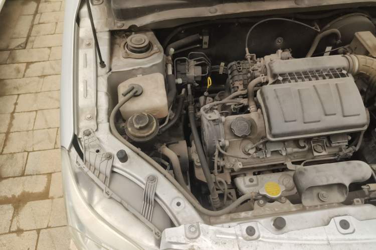 Used CHANGAN Alsvin V3 2012 1.3L Manual Comfort Version China V Standard Engine Bay Right