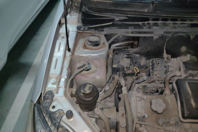 Used CHANGAN Alsvin V3 2012 1.3L Manual Comfort Version China IV Standard Engine Bay Right