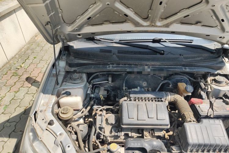 Used CHANGAN Alsvin V3 2012 1.3L Manual Comfort Version China IV Standard Engine Bay Right