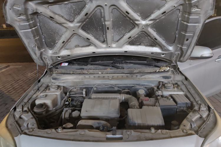 Used CHANGAN Alsvin V3 2012 1.3L Manual Comfort Version China IV Standard Engine Bay