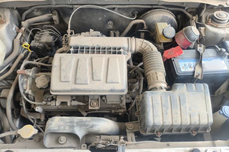 Used CHANGAN Alsvin V3 2012 1.3L Manual Luxury Version China IV Standard Engine Bay