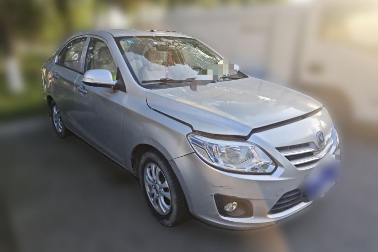 Used CHANGAN Alsvin V3 2012 1.3L Manual Comfort Version China IV Standard Front Right 45 Deg