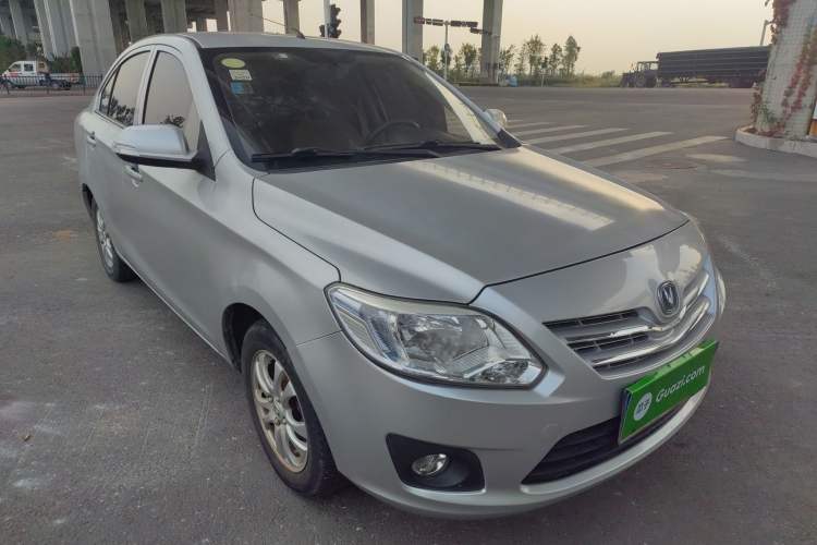 Used CHANGAN Alsvin V3 2012 1.3L Manual Comfort Version China IV Standard Front Right 45 Deg