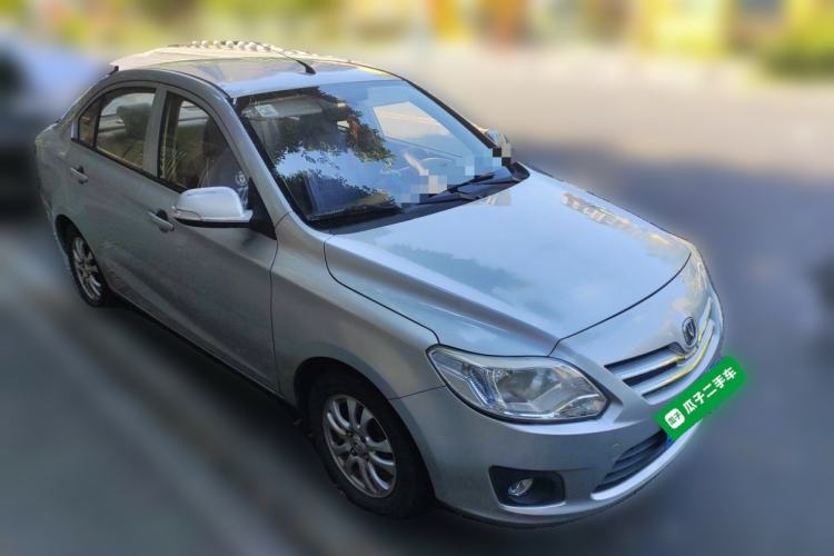 Used CHANGAN Alsvin V3 2012 1.3L Manual Comfort Version China IV Standard Front Right 45 Deg