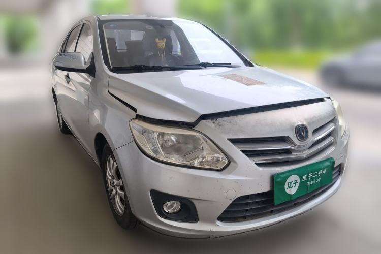Used CHANGAN Alsvin V3 2012 1.3L Manual Luxury Version China IV Standard Front Right 45 Deg