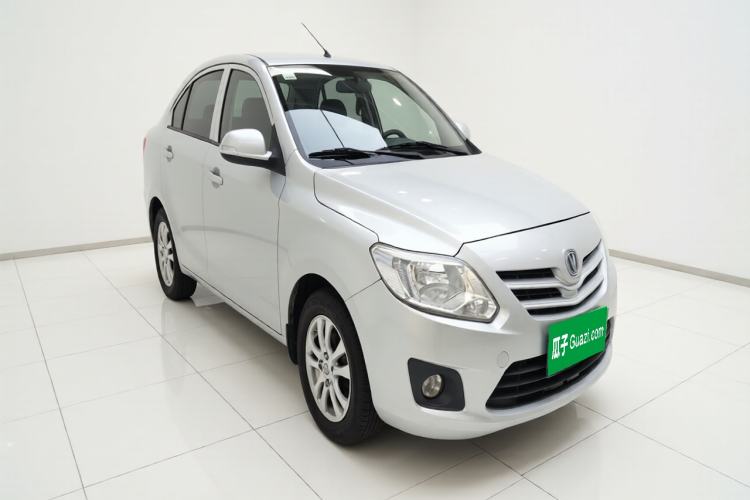 Used CHANGAN Alsvin V3 2012 1.3L Manual Comfort Version China IV Standard Front Right 45 Deg