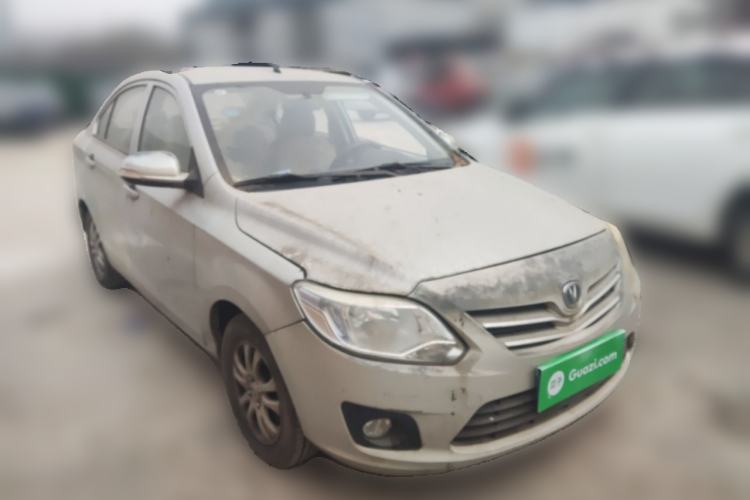 Used CHANGAN Alsvin V3 2012 1.3L Manual Comfort Version China IV Standard Front Right 45 Deg
