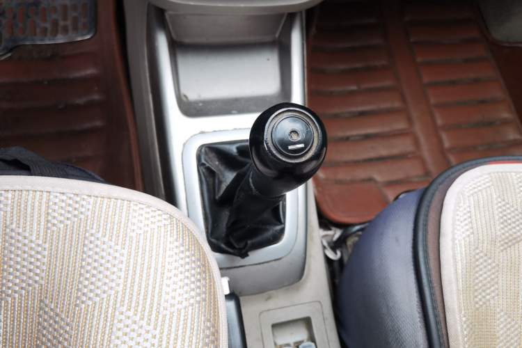 Used CHANGAN Alsvin V3 2012 1.3L Manual Standard Edition Gear Lever