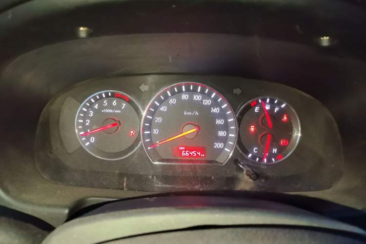 Used CHANGAN Alsvin V3 2012 1.3L Manual Comfort Version China IV Standard Instrument Cluster