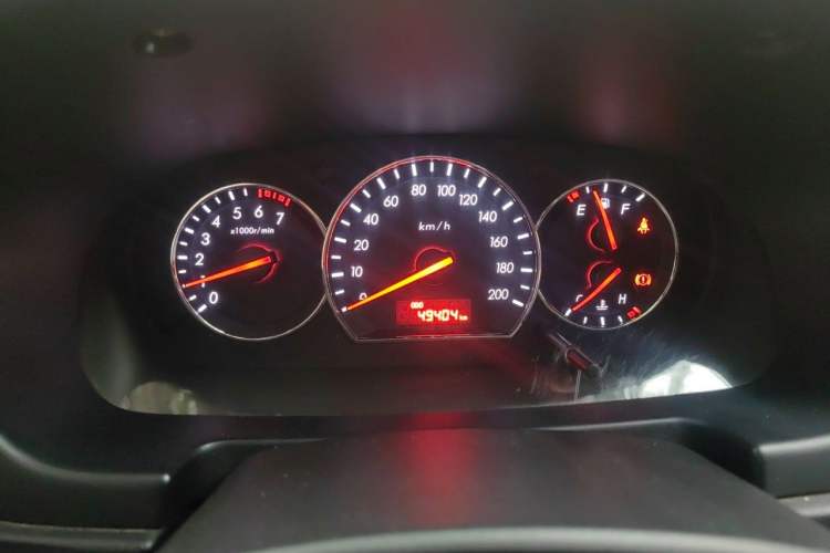 Used CHANGAN Alsvin V3 2012 1.3L Manual Comfort Version China IV Standard Instrument Cluster