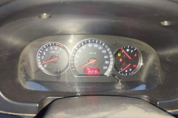 Used CHANGAN Alsvin V3 2012 1.3L Manual Comfort Version China IV Standard Instrument Cluster