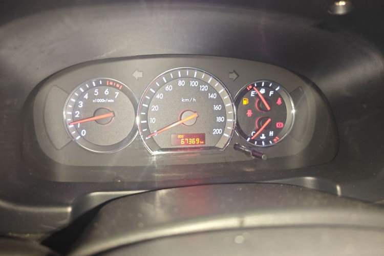Used CHANGAN Alsvin V3 2012 1.3L Manual Luxury Version China IV Standard Instrument Cluster