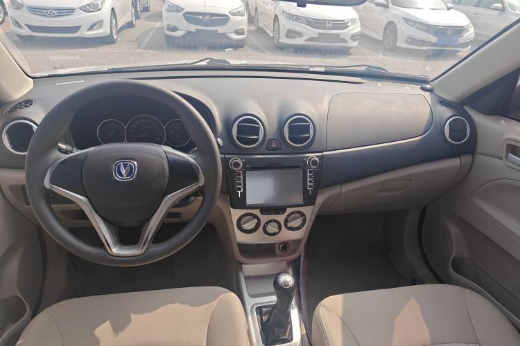 Used CHANGAN Alsvin V3 2012 1.3L Manual Comfort Version China IV Standard Interior 3
