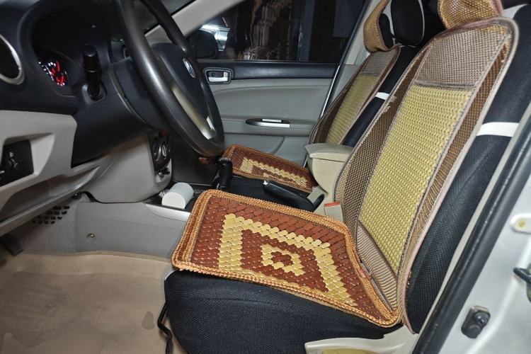 Used CHANGAN Alsvin V3 2012 1.3L Manual Comfort Version China IV Standard Left Front Seat