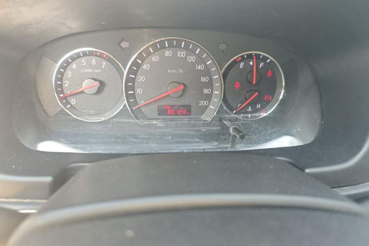 Used CHANGAN Alsvin V3 2012 1.3L Manual Comfort Version China IV Standard Odometer Close Up