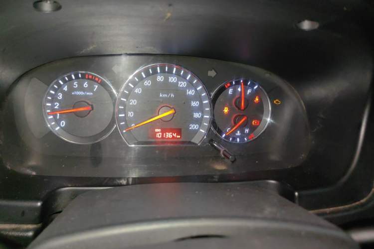 Used CHANGAN Alsvin V3 2012 1.3L Manual Comfort Version China IV Standard Odometer Close Up
