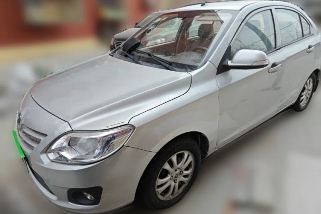 Used CHANGAN Alsvin V3 2012 1.3L Manual Luxury Version China IV Standard