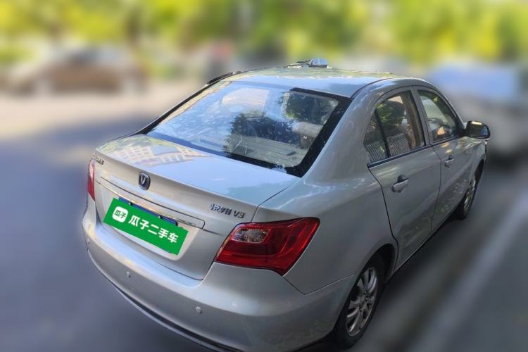 Used CHANGAN Alsvin V3 2012 1.3L Manual Comfort Version China IV Standard Rear Right 45 Deg