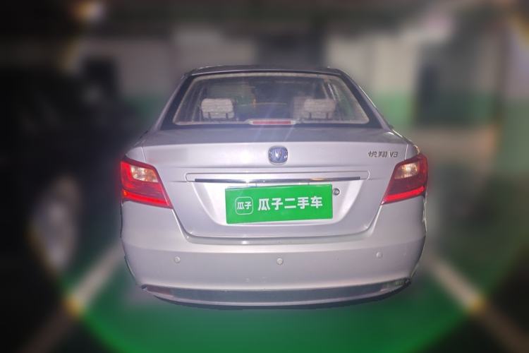 Used CHANGAN Alsvin V3 2012 1.3L Manual Luxury Version China IV Standard Rear