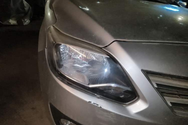 Used CHANGAN Alsvin V3 2012 1.3L Manual Standard Edition Right Front Headlight