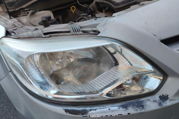 Used CHANGAN Alsvin V3 2012 1.3L Manual Comfort Version China V Standard Right Front Headlight