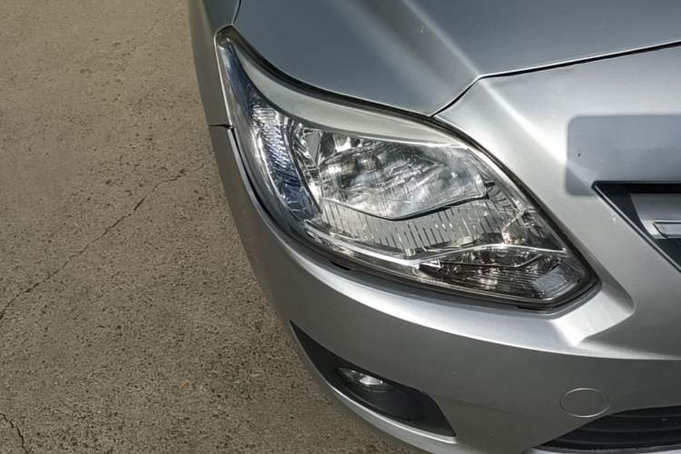 Used CHANGAN Alsvin V3 2012 1.3L Manual Standard Edition Right Front Headlight