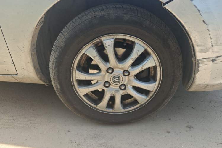 Used CHANGAN Alsvin V3 2012 1.3L Manual Comfort Version China IV Standard Right Front Wheel Hub
