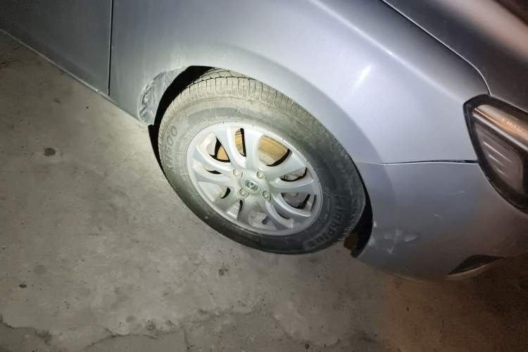 Used CHANGAN Alsvin V3 2012 1.3L Manual Standard Edition Right Front Wheel Hub
