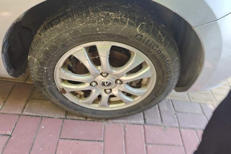 Used CHANGAN Alsvin V3 2012 1.3L Manual Comfort Version China IV Standard Right Front Wheel Hub